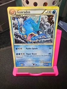 Kit Entrenador Gyarados (#30 Holo) 30/30 HGSS: Gyarados & Raichu Holo - Imagen 1 de 2