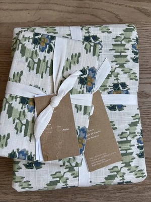 Funda nórdica West Elm Jawahar King Cal King Celadon + One STD Sham Foto 1 de 4