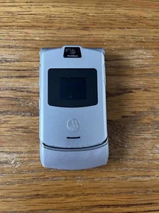 vintage motorola flip phone - Afbeelding 1 van 3