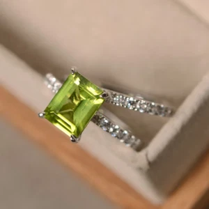 Anillo solitario de peridoto hecho a mano de plata de ley 925 joyería de compromiso regalos - Imagen 1 de 7