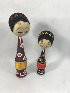 Japanese Wooden Dolls Set 2 Hand Painted Carved Wood Japan Kimono Figure Vintage - Picture 1 of 10