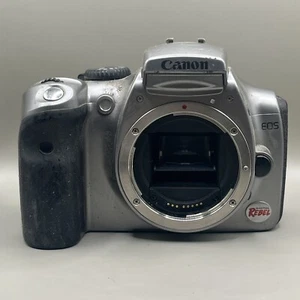 Canon Digital Rebel EOS Turns On PARTS ONLY - Picture 1 of 11