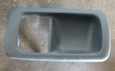 Toyota Camry 10 series 92-97 Left Rear Inner Door Handle Surround Trim  - image 1 of 2