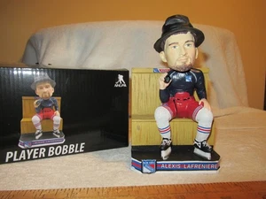 Alexis Lafreniere New York Rangers Bobblehead OT Goal in Locker 2021 #59/360 - Bild 1 von 4