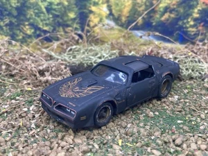 Pontiac 1977 transmisión automática oxidada desgastada granero encontrar 1/64 diecast personalizado Hot Wheels - Imagen 1 de 12
