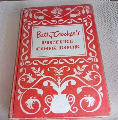 Betty Crocker's Picture Cook Book, 1950 1st Ed 3rd Print HC In Excellent Condit- - Image 1 of 4