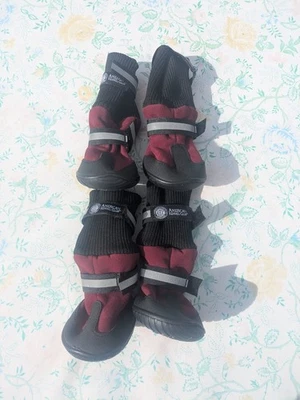 American Kennel Club Outdoor Explore & Protect Cold Weather Dog Boots Sz M  - Image 1 of 4