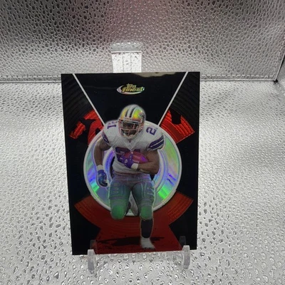 2005 Topps Finest Julio Jones Black Refractor /99 - Image 1 of 2