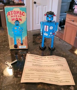 Vintage Schylling Atomic Robot Man Blue Tinplate Key Wind-up Walking Robot #2290 - Picture 1 of 23