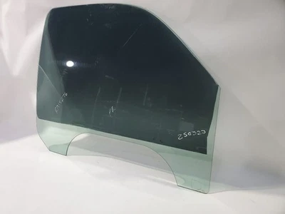 2001 2002 2003 2004 2005 2006 Chevrolet Tahoe OEM vidro da porta dianteira direita - Imagem 1 de 4