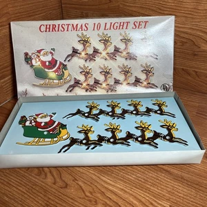 Vintage Weihnachten 10 Lichter Set SANTA im Schlitten & 8 Rentiere Lichter Set mit Box NOS - Bild 1 von 12
