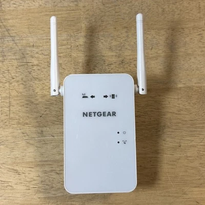 NETGEAR A6210 High Gain WiFi Adapter USB 3.0 w/ Base - Image 1 of 3