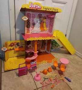BARBIE Fashion Plaza playset 1975 Mattel  - Picture 1 of 7