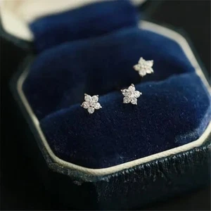 18ct Gold Stud Earrings Crystal Flower Floral Small Tiny Dainty Ear Jewellery UK - Picture 1 of 21