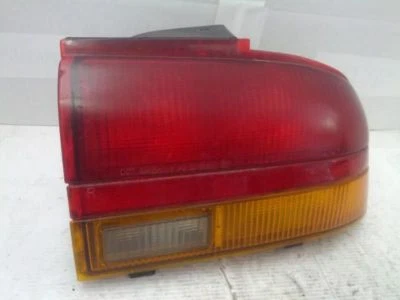 Passenger R Tail Light Coupe Quarter Panel Mounted Fits 91-96 Saturn SC1 SC2 608 - Image 1 of 3