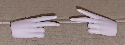 1/6 12" Female body hand lot two finger peace sign - Image 1 of 2