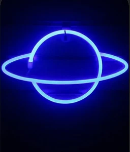 LED Leuchtreklame Wanddeko - USB oder Batterie. Blue Planet Leuchtreklame 7 x 12 Zoll *Neu* - Bild 1 von 5
