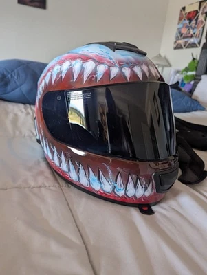 Sena Momentum Lite tamanho grande pintado sob medida nunca usado - Imagem 1 de 4