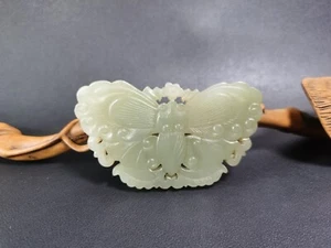 China Exquisite Natural Hetian Jade Hand-carved Butterfly YuPei Pendant - Picture 1 of 5