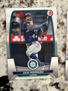 2023 BOWMAN BASE CARD SEATTLE MARINERS JULIO RODRIGUEZ #96 - Foto 1 di 1