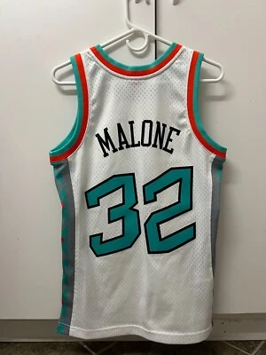 Mitchell Ness All Star Game 1996 Karl Malone White Jersey - Image 1 of 2