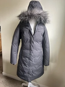 The North Face Damen S Arctic Parka Gänsedaunen grau isoliert Wintermantel - Bild 1 von 21