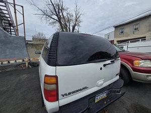 02 Yukon Xl Tail Gate Glass Oem - Picture 1 of 3