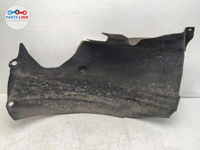 Land Rover Discovery 2017-22 guardabarros delantero derecho forro rueda protector contra salpicaduras L462 Foto 1 de 4