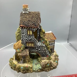 Aquarium Decor Fish Tank Ornament Hiding Landscape Underwater Cottage 8” T Resin - Picture 1 of 5