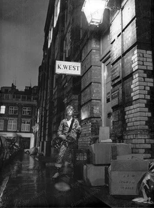 8x10 Print David Bowie London 1968 #DB28 - Picture 1 of 1