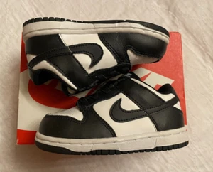 NIKE DUNK LOW RETRO SHOES SNEAKERS - BLACK AND WHITE PANDA - TODDLER 7C - Picture 1 of 3