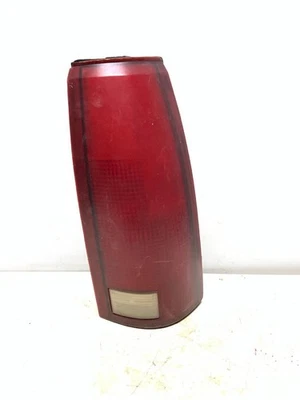 Conjunto de lanterna traseira CHEVY PICKUP 1500 direita 88-99 - Imagem 1 de 2