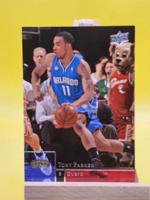 2009-10 Upper Deck Courtney Lee #141 Foil Name Error Tony Parker Name On Front  - Image 1 of 2