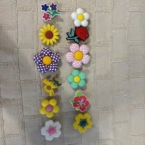Croc Jibbitz Silicon ~ lot of 12 #471 Flowers - Picture 1 of 1