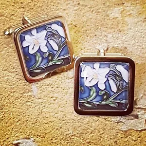 Einzigartige LILIEN MANSCHETTENKNÖPFE Chrom JUGENDSTIL Bräutigam FLIESE Vintage ANZUG Hochzeit LILIE - Bild 1 von 1