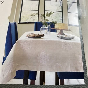 Holiday Christmas Oblong Tablecloth 60"X120" Gray Grey Snowflake Threshold - Picture 1 of 6
