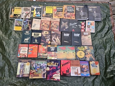 Gran lote de libros de recarga, armas de fuego, armas, Speer, Hornady, Nosler, Lyman, Barnes Foto 1 de 4