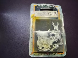 Warhammer 40k Caos Marines Espaciales Lord E 43-40 Sin Montar Metal Virgen NiB NUEVO - Imagen 1 de 2