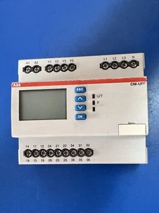 ABB 1SVR560730R3400 CM-UFD. M22 Relais zur Überwachung der Netzeinspeisung - Bild 1 von 4