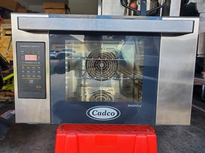 Horno de convección Cadco Unox Bakerlux - XAFT-03HS-LGDN 120V - Funciona con video Foto 1 de 4