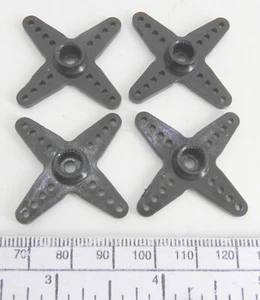 Large Futaba Servo Arm - Pack of 4 - Picture 1 of 3
