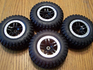 Fits Traxxas 1/10 Slash 4x4 BF Goodrich Tires Black Split Spoke Satin Wheel 12mm - Picture 1 of 5