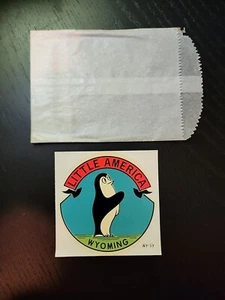 Emblem Man Co Wyoming Little America Vintage Reise Gepäck Wasser Aufkleber #WY-59 - Bild 1 von 5