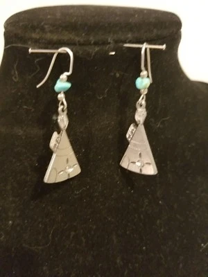 Pendientes colgantes tono plata sin marcas en forma de ángel con turquesa  Foto 1 de 4