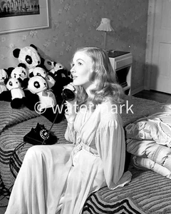 Vintage Veronica Lake 8x10 – 1940s Celebrity Photo - Golden Age Actress Glamour - Picture 1 of 1