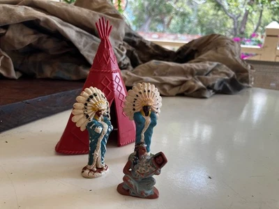 INDIOS HERALDOS BRITÁNICOS 4 ARTÍCULOS Foto 1 de 4