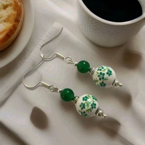 GREEN and WHITE CERAMIC Bead and JADE Earrings In Silver Plate.Drop Dangle - Picture 1 of 4