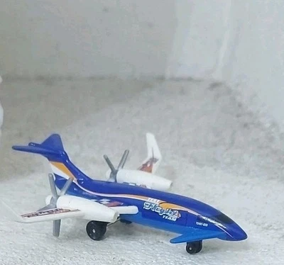 Matchbox 2008 Sky Busters Metro Commuter Piaggio P.180 Avanti Pusher Prop - Image 1 of 4