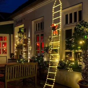 Kletternder Weihnachtsmann Mit Lichterkette & Leiter / LED Weihnachtsdekoration - Bild 1 von 6