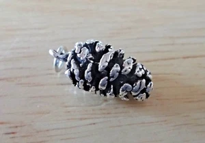 Dije cono de azúcar pino de azúcar plata esterlina 9x18 mm 3D vacaciones de Navidad - Imagen 1 de 4